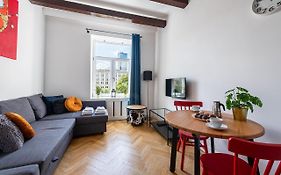 Wspólna 54A - Red - Good Apartments